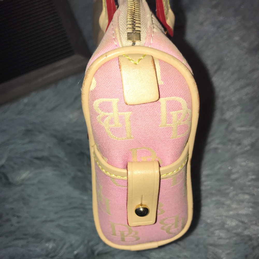 Dooney & Bourke East West Slim Top Zip - Picture 3 of 6